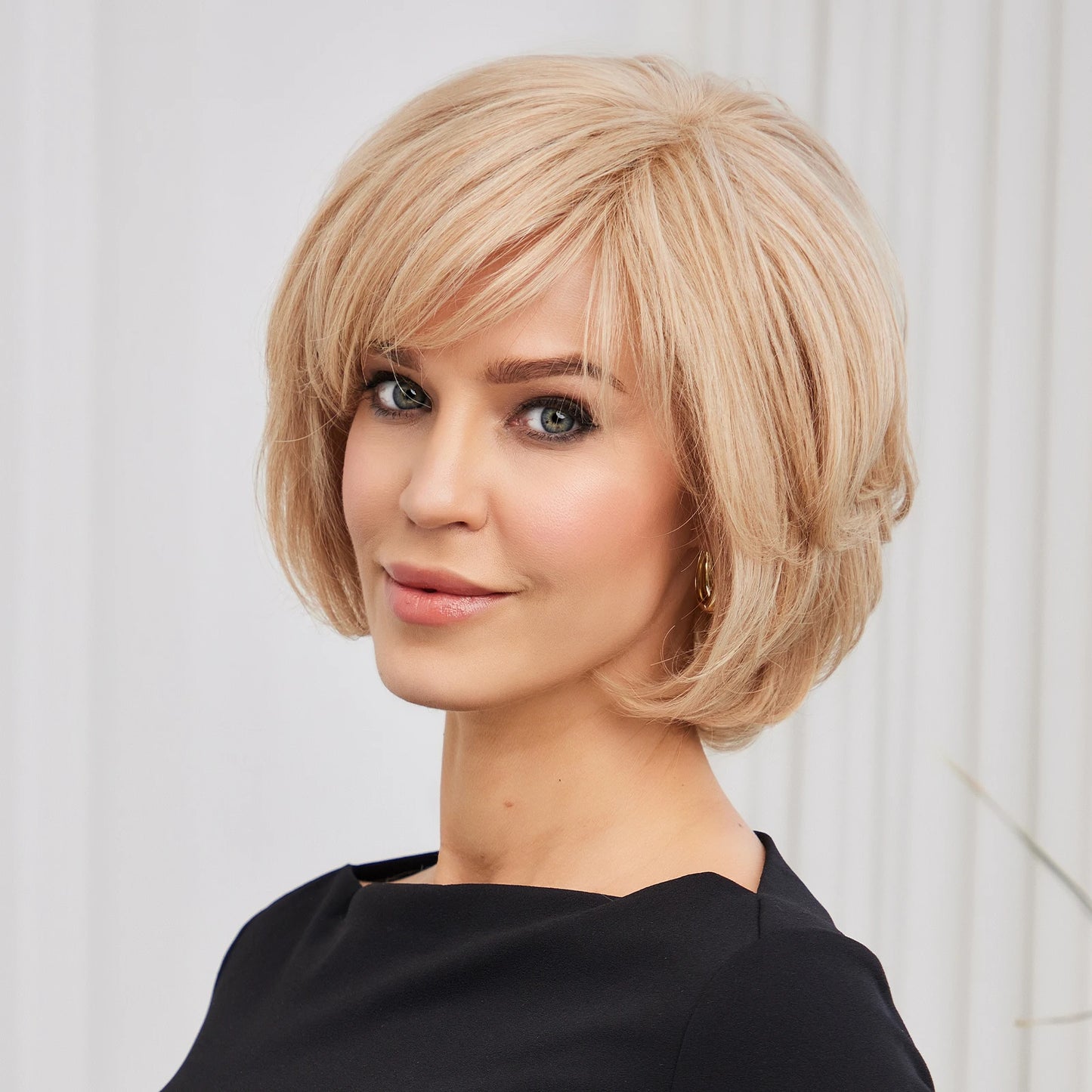 Hand-Tied Lace Front Wig Remy Human Hair Blonde Color